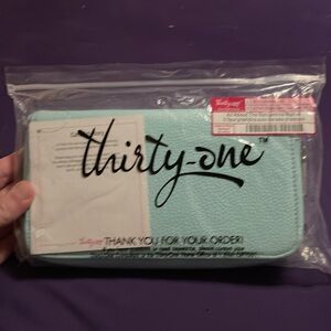 COPY - Thirty-one All about the Benjamin’s wallet.